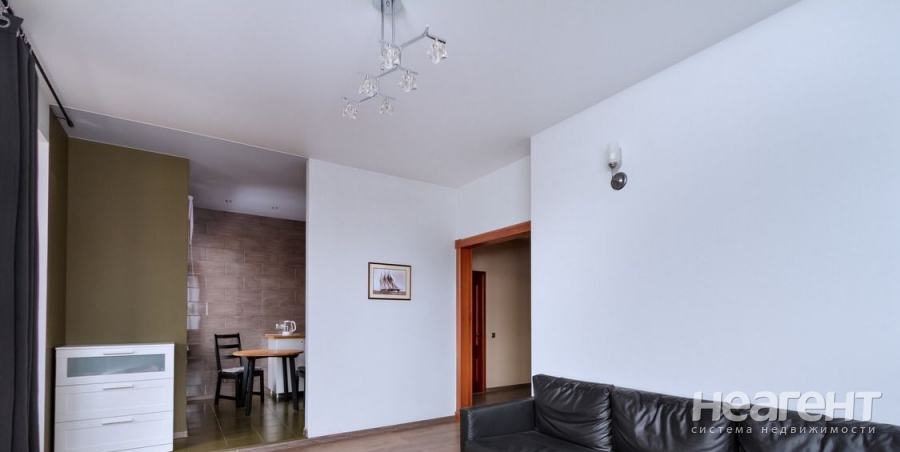 Продается 2-х комнатная квартира, 51 м²