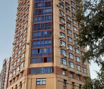 Сдается 2-х комнатная квартира, 100 м²