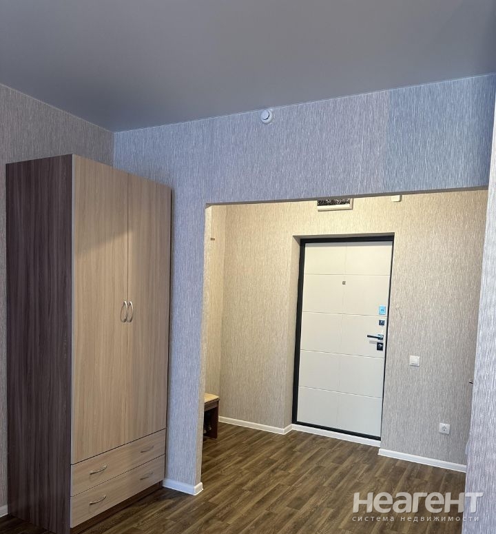 Продается 1-комнатная квартира, 30 м²