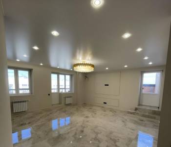 Продается 3-х комнатная квартира, 140 м²