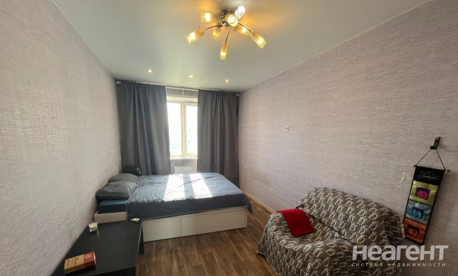 Сдается 1-комнатная квартира, 41 м²