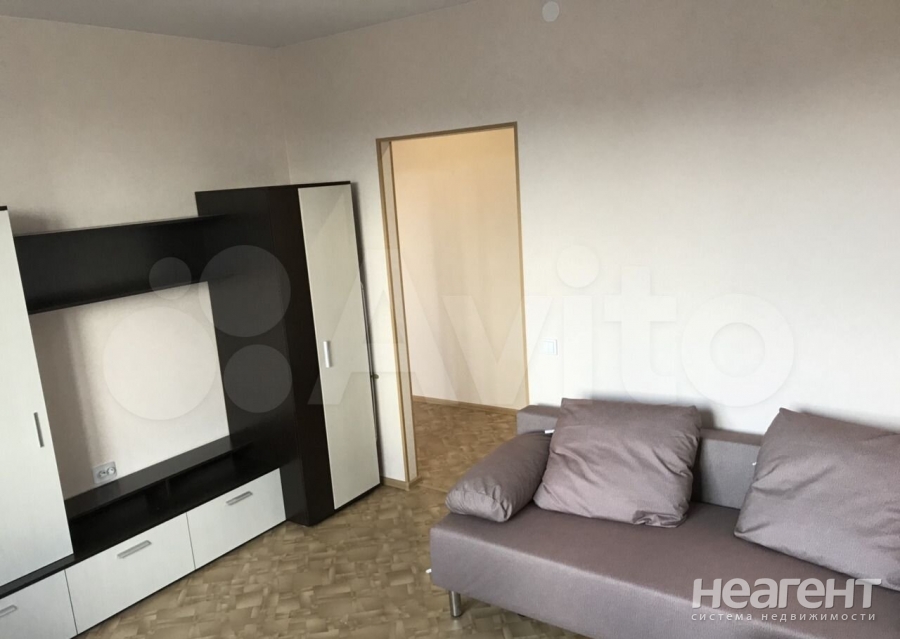 Сдается 1-комнатная квартира, 30 м²