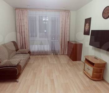 Сдается 1-комнатная квартира, 48 м²