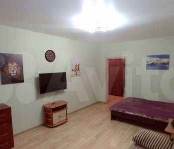 Сдается 1-комнатная квартира, 48 м²