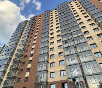 Продается 1-комнатная квартира, 32 м²