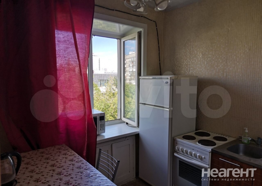 Сдается 1-комнатная квартира, 30 м²