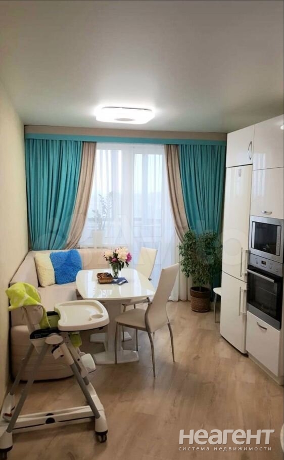 Продается 2-х комнатная квартира, 70 м²