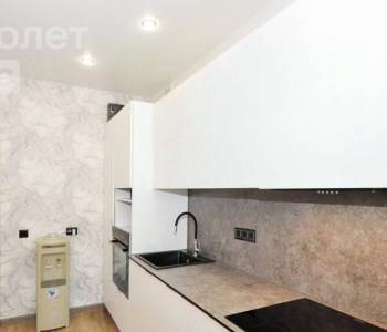 Продается 2-х комнатная квартира, 56 м²