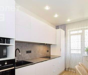 Продается 2-х комнатная квартира, 56 м²