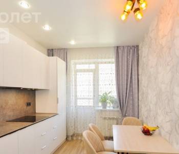 Продается 2-х комнатная квартира, 56 м²