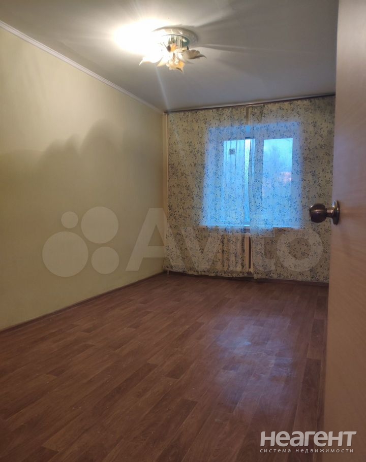 Сдается Многокомнатная квартира, 70 м²