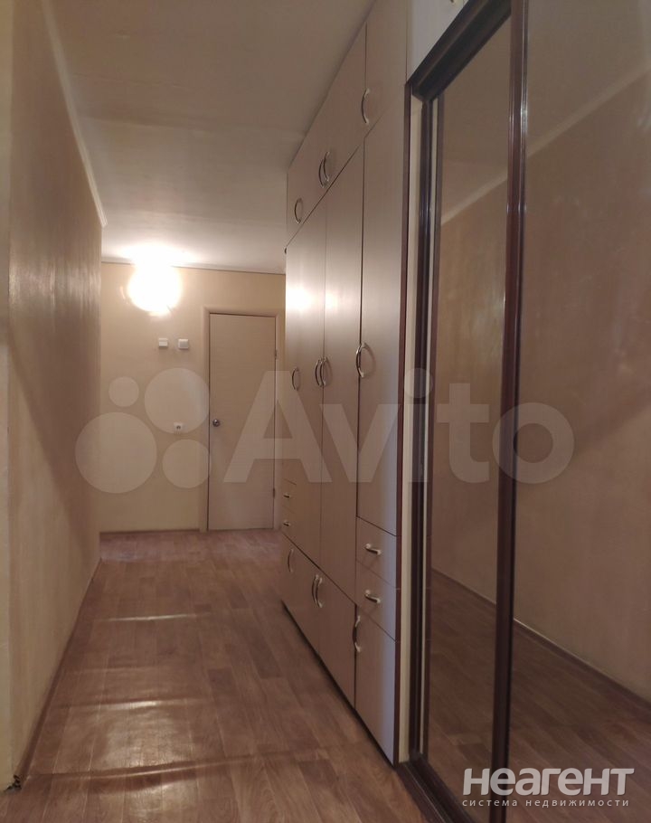 Сдается Многокомнатная квартира, 70 м²