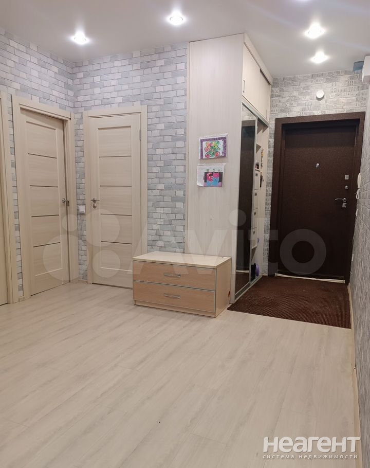 Продается 3-х комнатная квартира, 96,6 м²