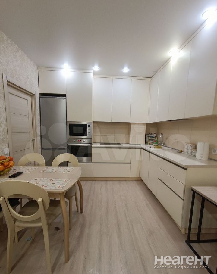 Продается 3-х комнатная квартира, 96,6 м²