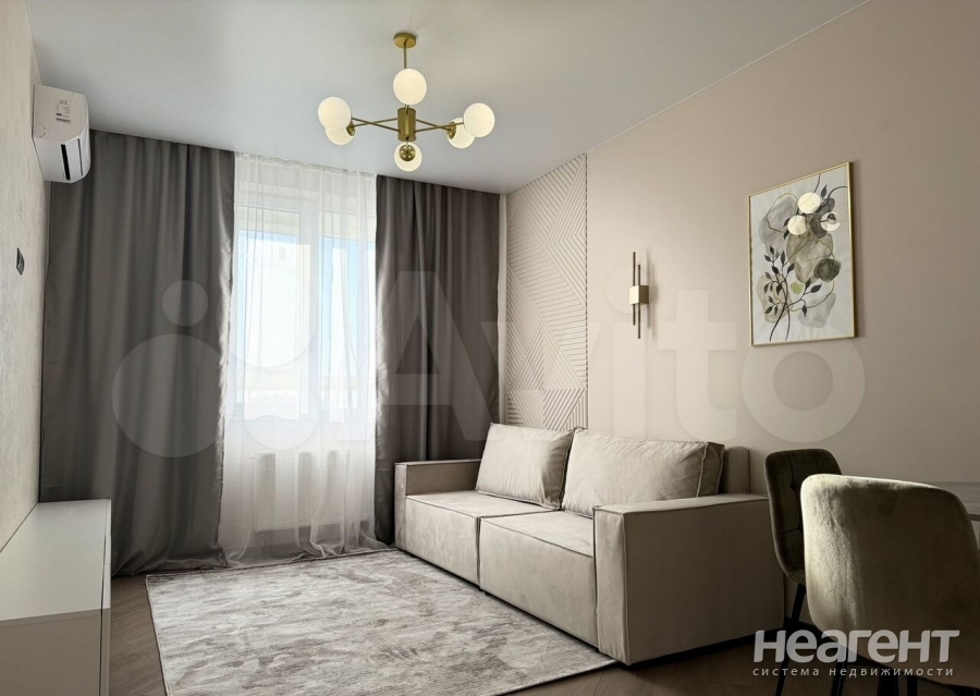 Продается 1-комнатная квартира, 41 м²