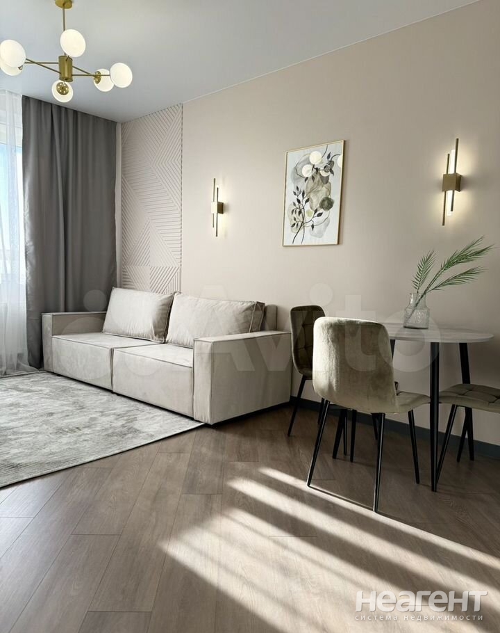 Продается 1-комнатная квартира, 41 м²