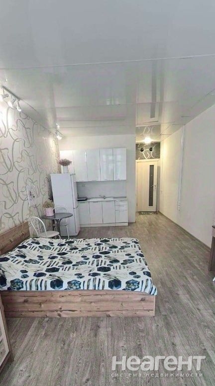 Сдается 1-комнатная квартира, 30 м²