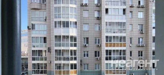 Сдается Многокомнатная квартира, 79,6 м²