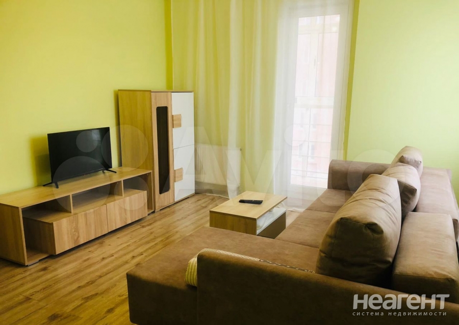 Сдается 2-х комнатная квартира, 56 м²