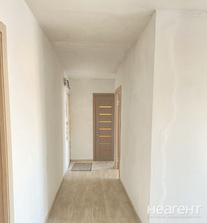 Продается 3-х комнатная квартира, 63 м²