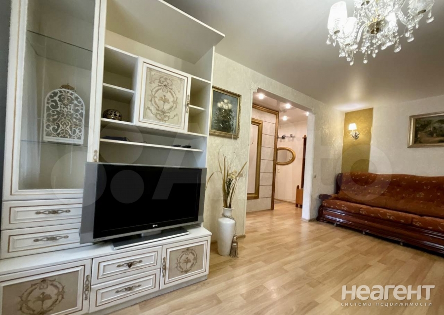 Сдается 1-комнатная квартира, 32 м²