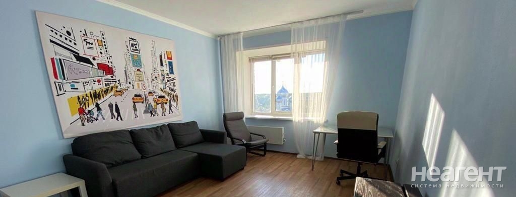 Сдается 2-х комнатная квартира, 74 м²