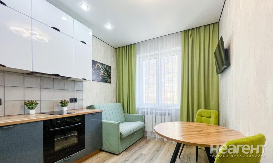 Продается 1-комнатная квартира, 38,25 м²