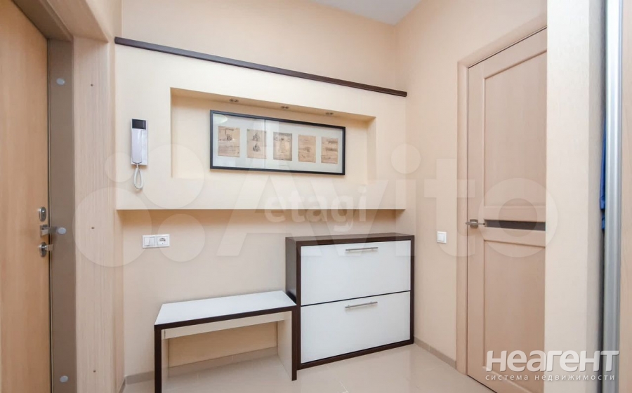 Продается 2-х комнатная квартира, 75 м²