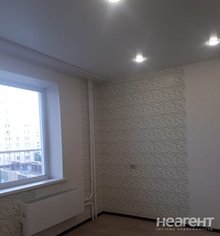 Продается 1-комнатная квартира, 32,6 м²