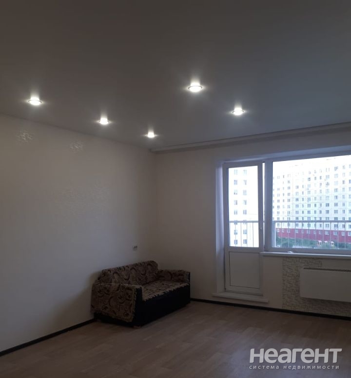 Продается 1-комнатная квартира, 32,6 м²