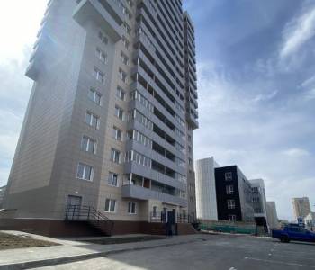 Продается 3-х комнатная квартира, 104 м²