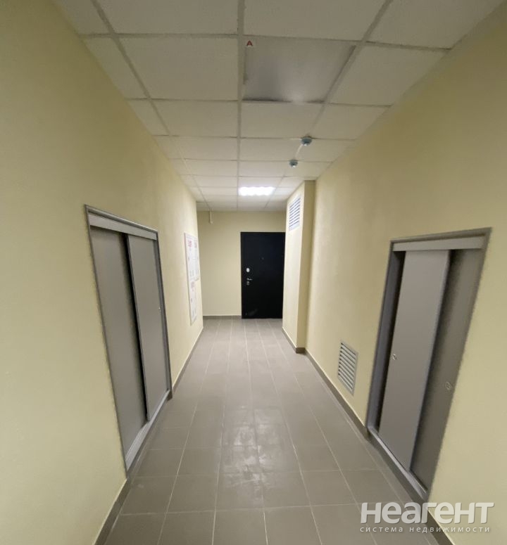 Продается 3-х комнатная квартира, 104 м²