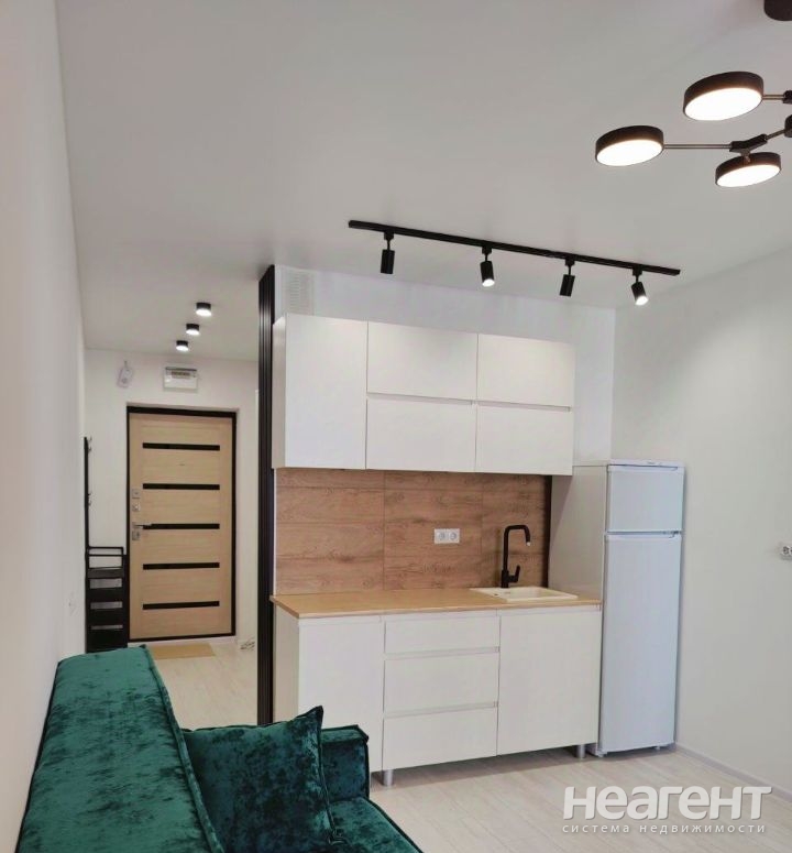 Продается 1-комнатная квартира, 19,6 м²