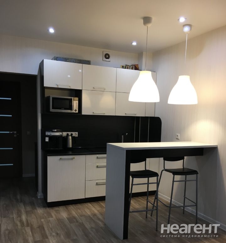 Продается 1-комнатная квартира, 32,5 м²