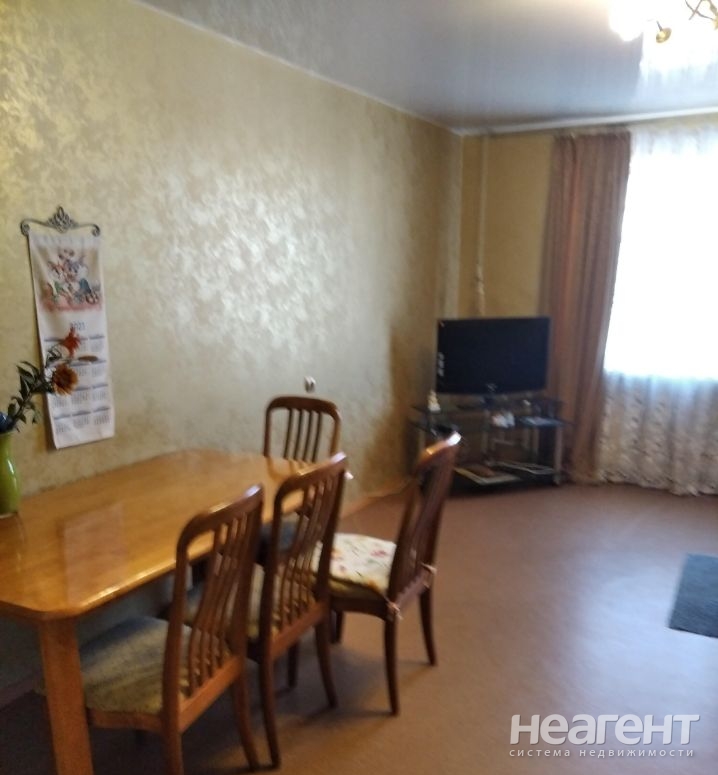 Продается 3-х комнатная квартира, 106,4 м²