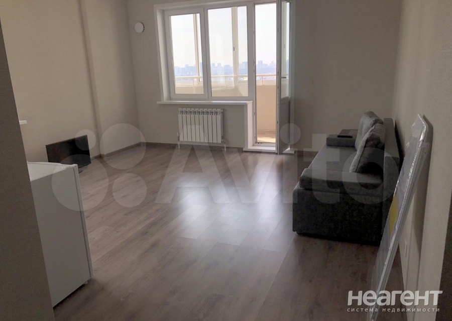 Продается 1-комнатная квартира, 30 м²