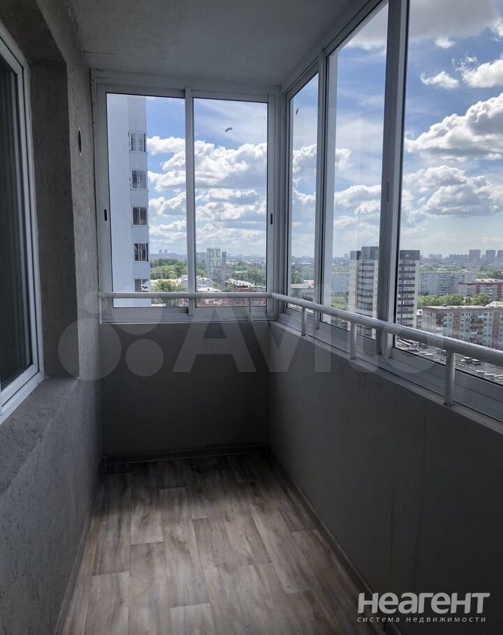 Продается 1-комнатная квартира, 30 м²