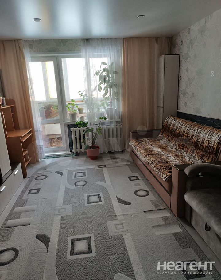 Продается 1-комнатная квартира, 30 м²