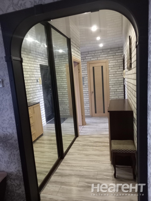 Продается 3-х комнатная квартира, 61,4 м²