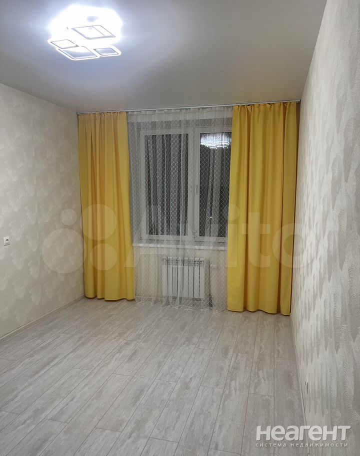 Продается 1-комнатная квартира, 40,9 м²