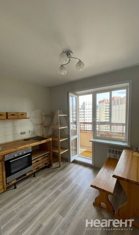 Сдается 1-комнатная квартира, 40 м²