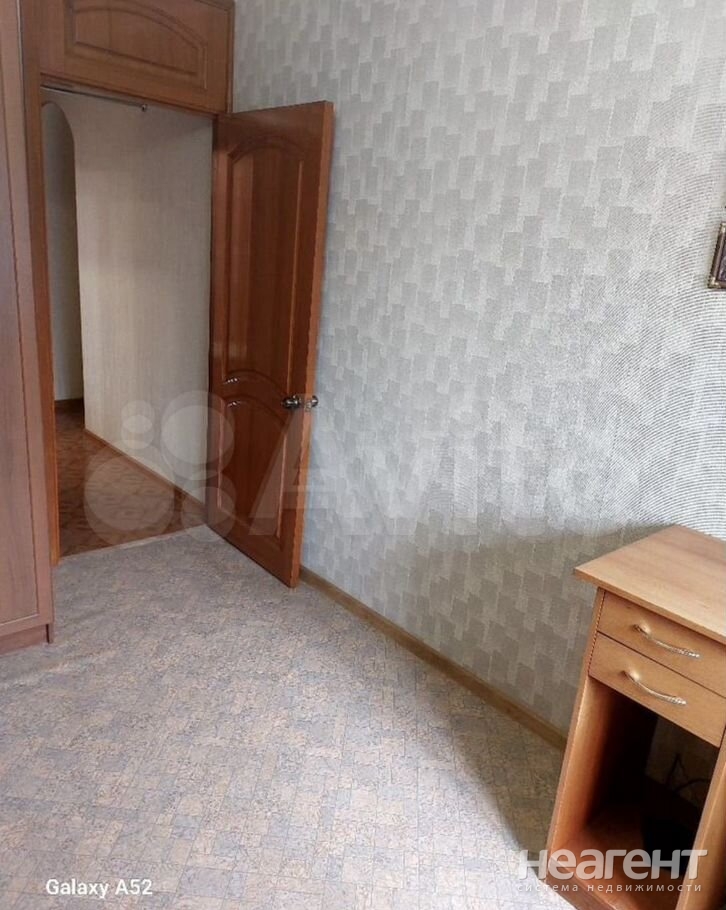 Продается 3-х комнатная квартира, 64 м²