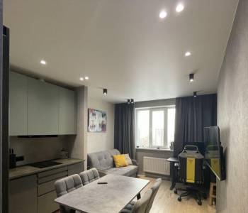 Продается 1-комнатная квартира, 43 м²