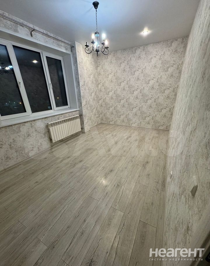 Сдается Многокомнатная квартира, 83 м²