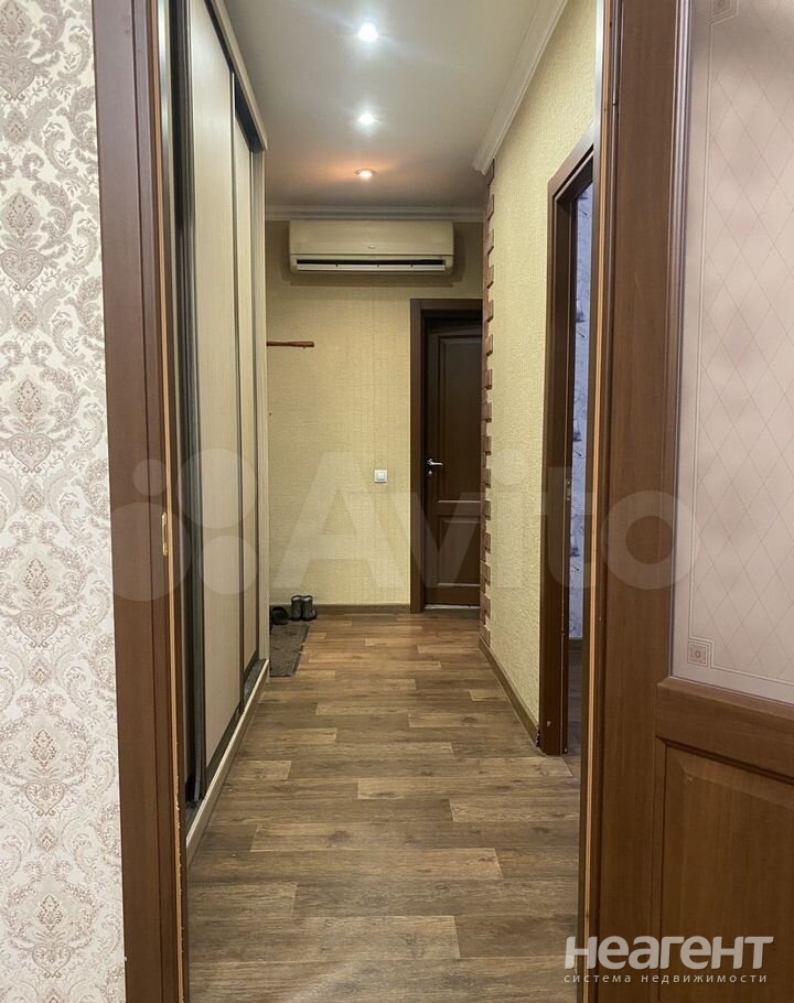 Продается 2-х комнатная квартира, 67,7 м²