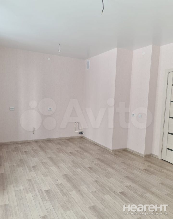 Продается 1-комнатная квартира, 30,8 м²