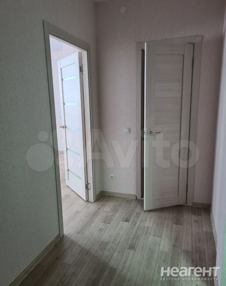 Продается 1-комнатная квартира, 30,8 м²