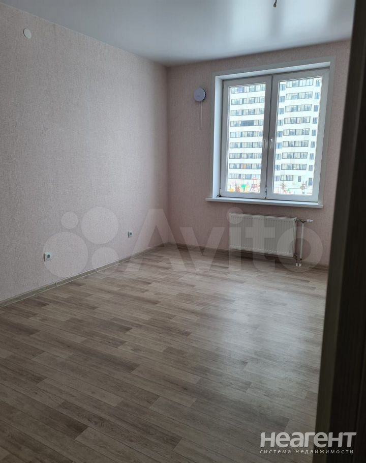 Продается 1-комнатная квартира, 30,8 м²