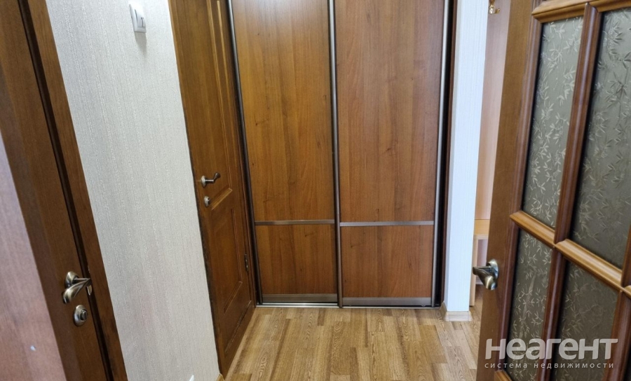 Сдается 2-х комнатная квартира, 54 м²