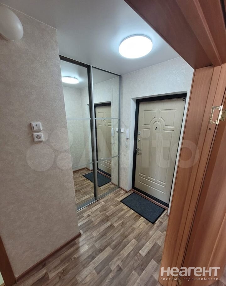 Сдается 1-комнатная квартира, 38 м²